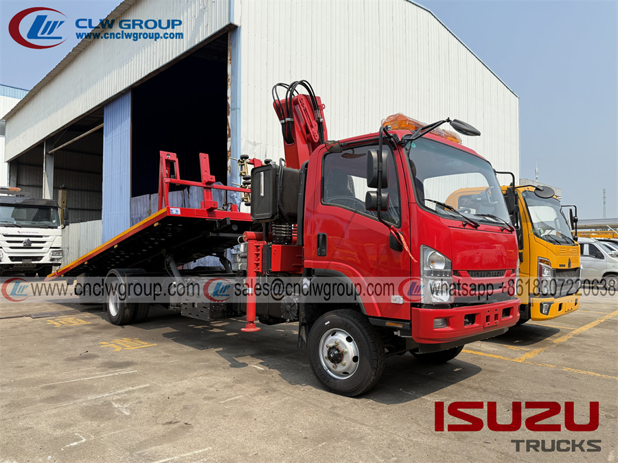ISUZU 700P 4x4 recovery wrecker truck with crane