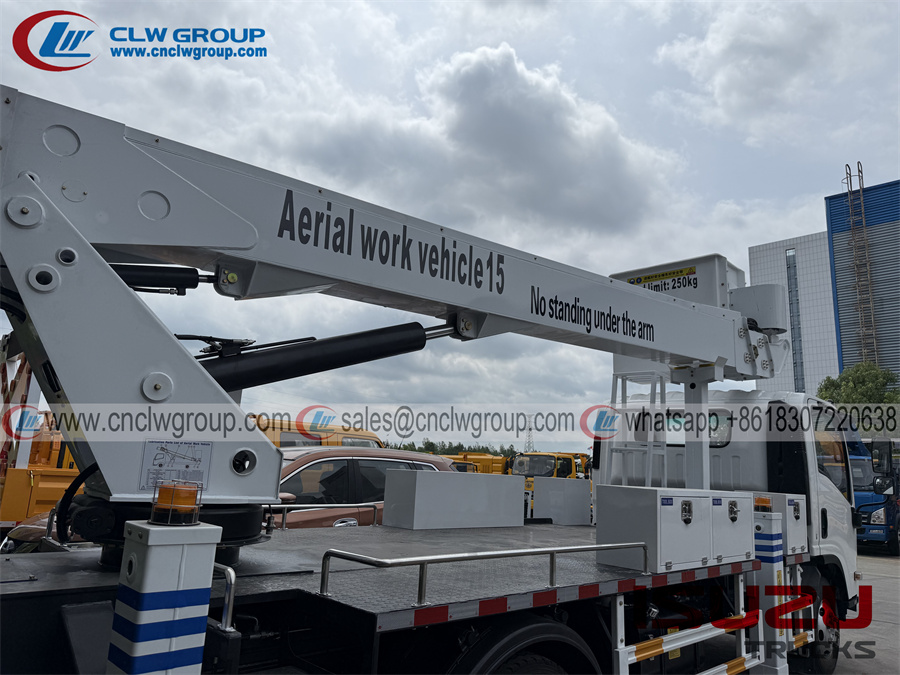 ISUZU 700P RHD 15m insulated basket aerial platform truck