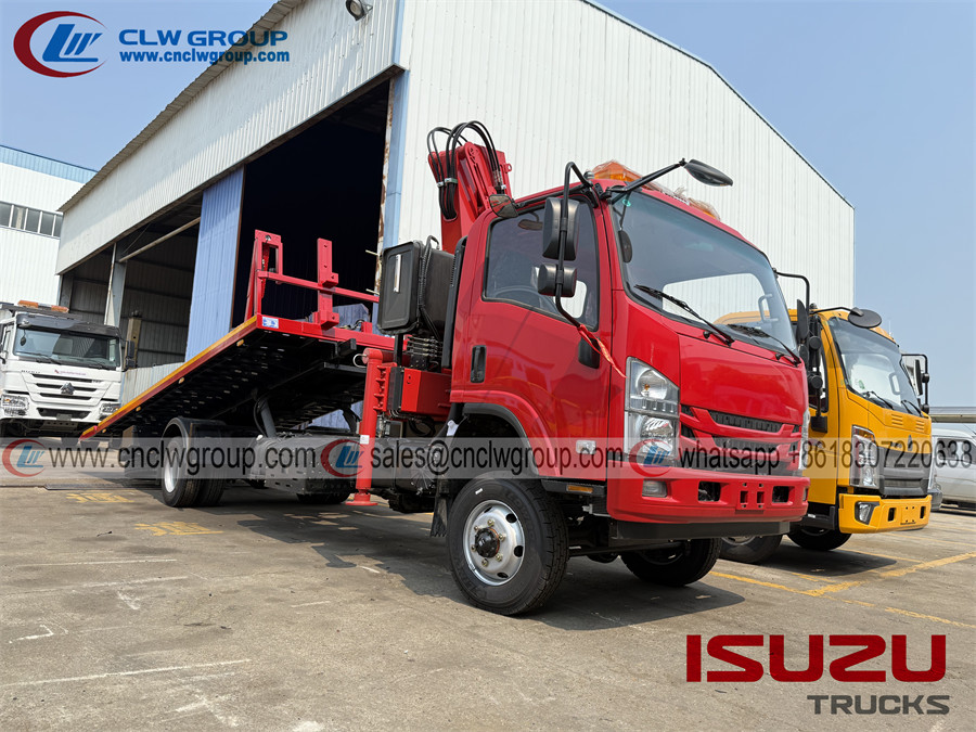 ISUZU 700P 4x4 recovery wrecker truck with crane