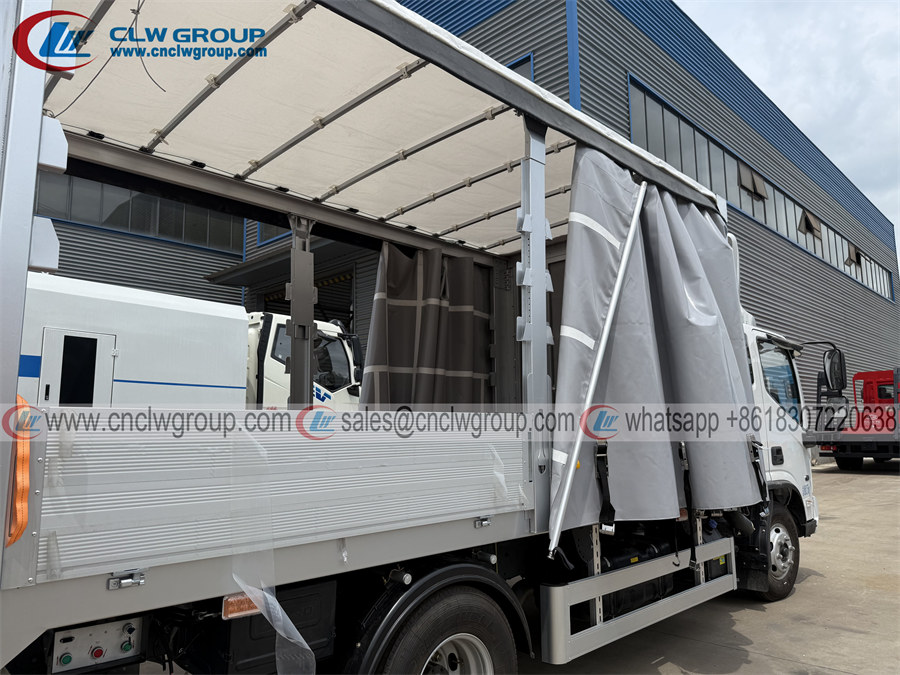 Foton Aumark 5-6 ton curtainsider sliding curtain side cargo box truck