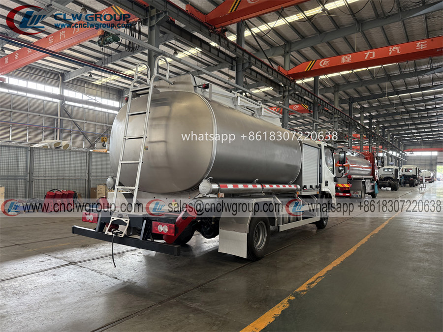 Foton Aumark 8m3 aviation jet-a1 fuel aircraft refueler tanker truck