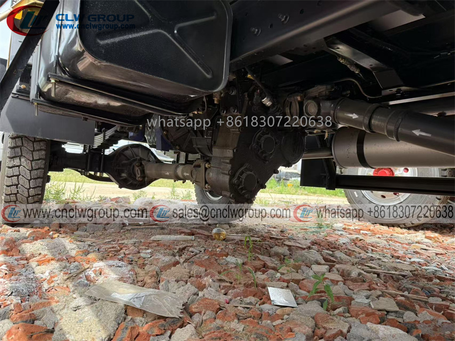Chengli CLW 4x4 RHD 4 to 5 ton dropside cargo trucks