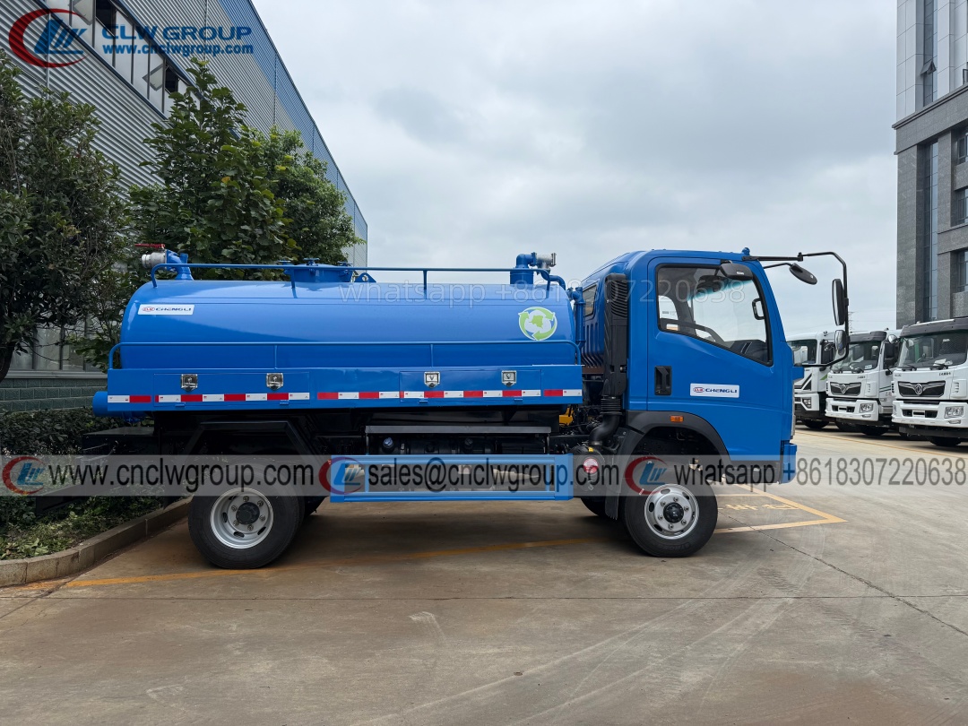HOWO 4x4 5m3 vacuum fecal suction tanker truck