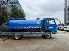HOWO 4x4 5m3 vacuum fecal suction tanker truck