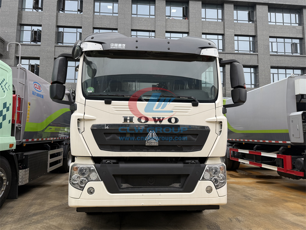 cab of HOWO TX 4x2 14m3 15m3 rear loader garbage compactor trucks for 120L 240L 1100L trash bin