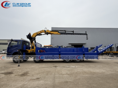 HOWO 8x4 hydraulic lifting self loading flatbed truck mounted knuckle crane