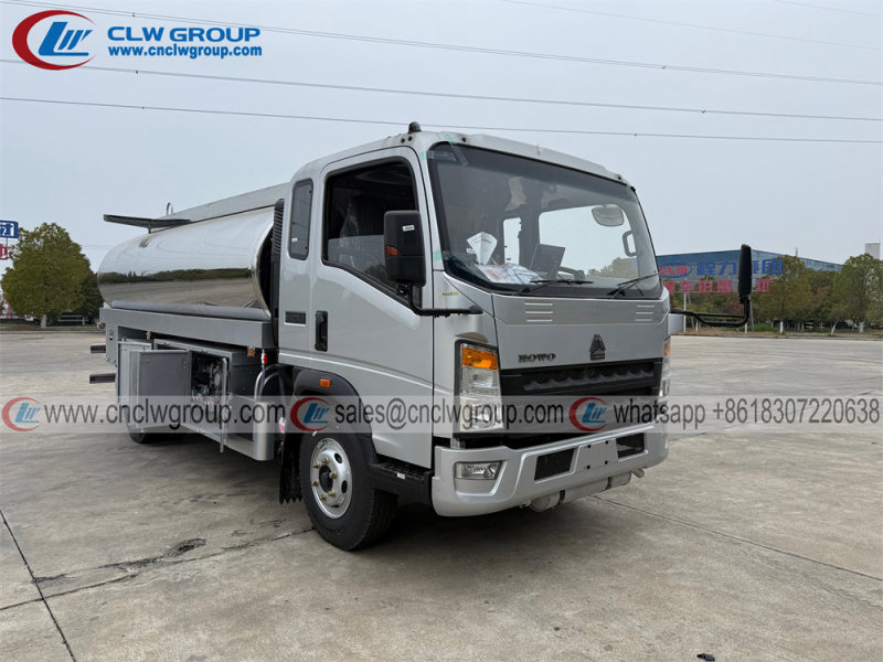 Sinotruk HOWO 8000L aluminum fuel refueler dispenser tank truck