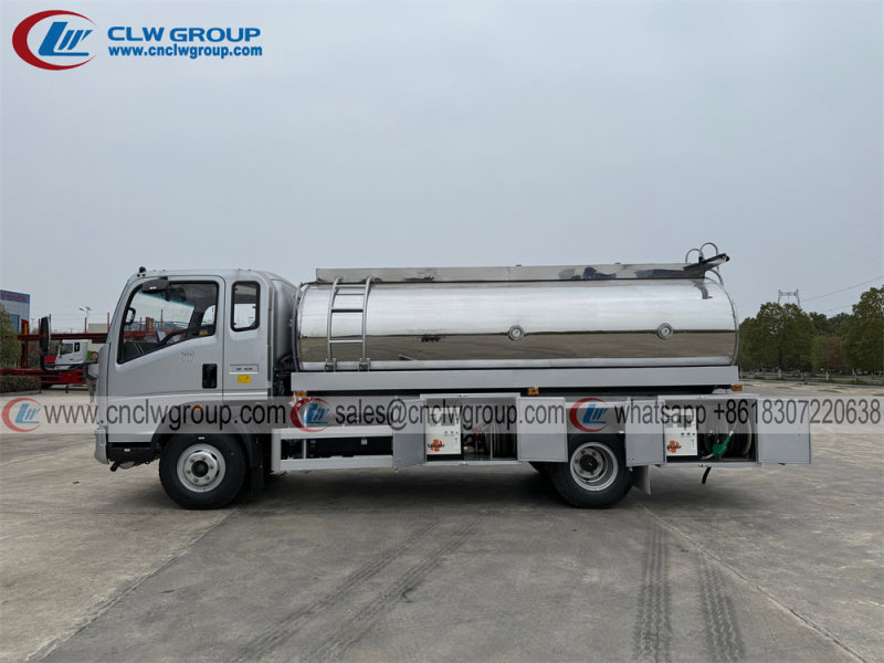 Sinotruk HOWO 8000L aluminum fuel refueler dispenser tank truck
