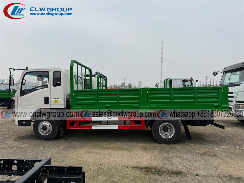 Brand new Sinotruk HOWO 6-8 ton dropside platform cargo trucks
