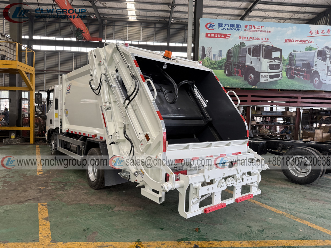Foton Aumark S 8cbm garbage compressed truck