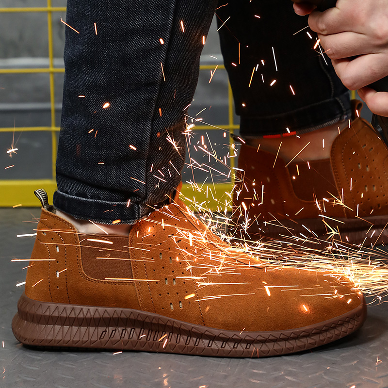 high quality steel toe Professional anti-skid work boots for men