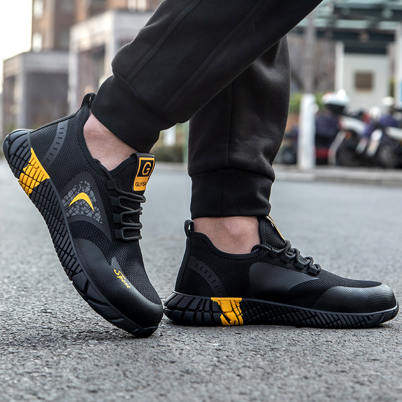 Breathable lightweight prevent puncture soft work safety shoes men anti-smash steel toe safety shoes
