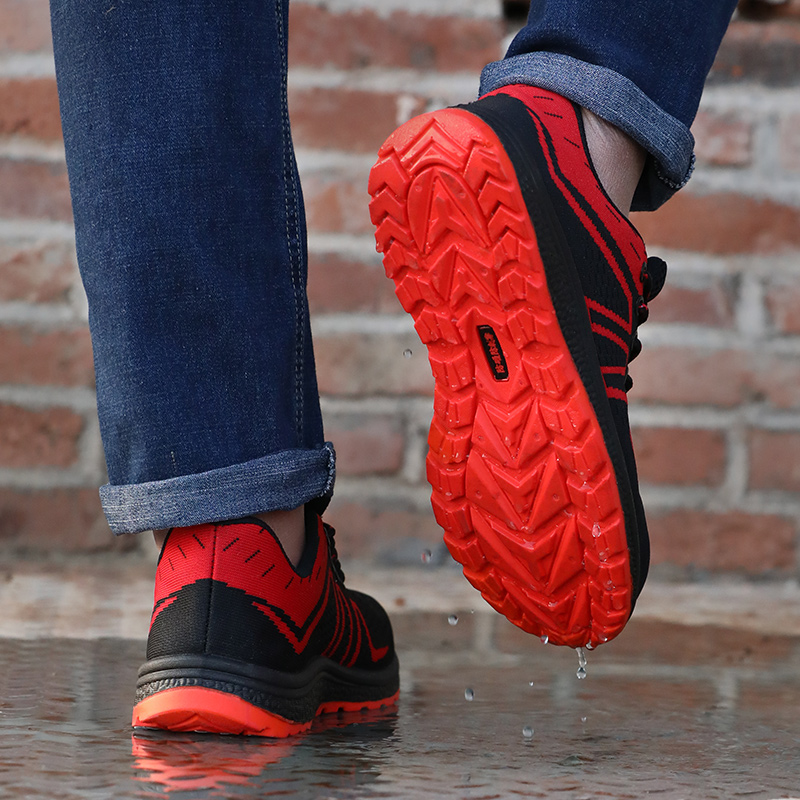 High Quality Comfortable Lightweight Breathable Upper Safety Shoes for Men