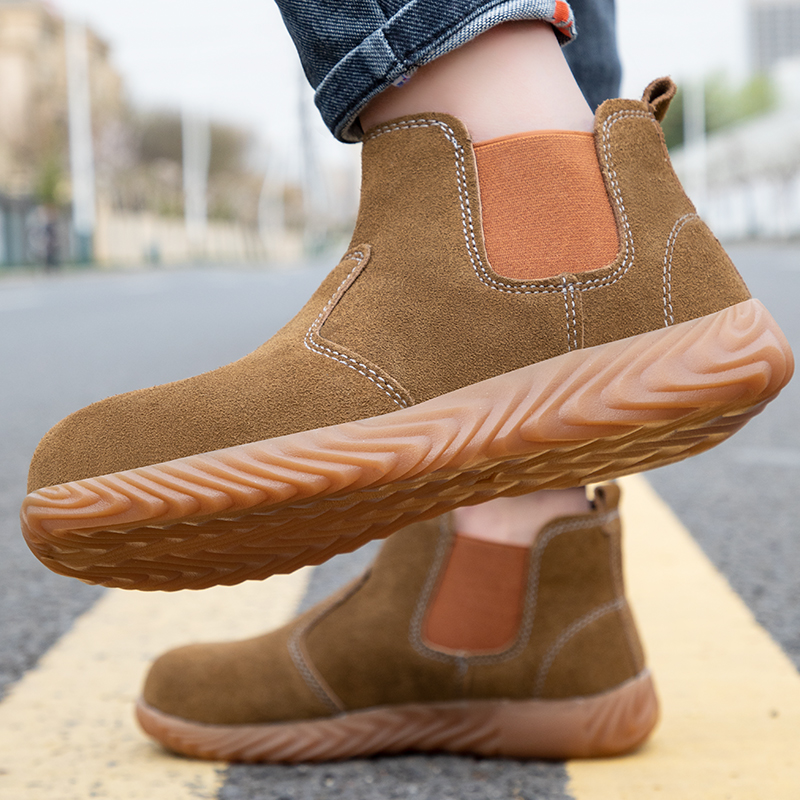 Lightweight wear-resistant steel toe-proof welder's safety shoes