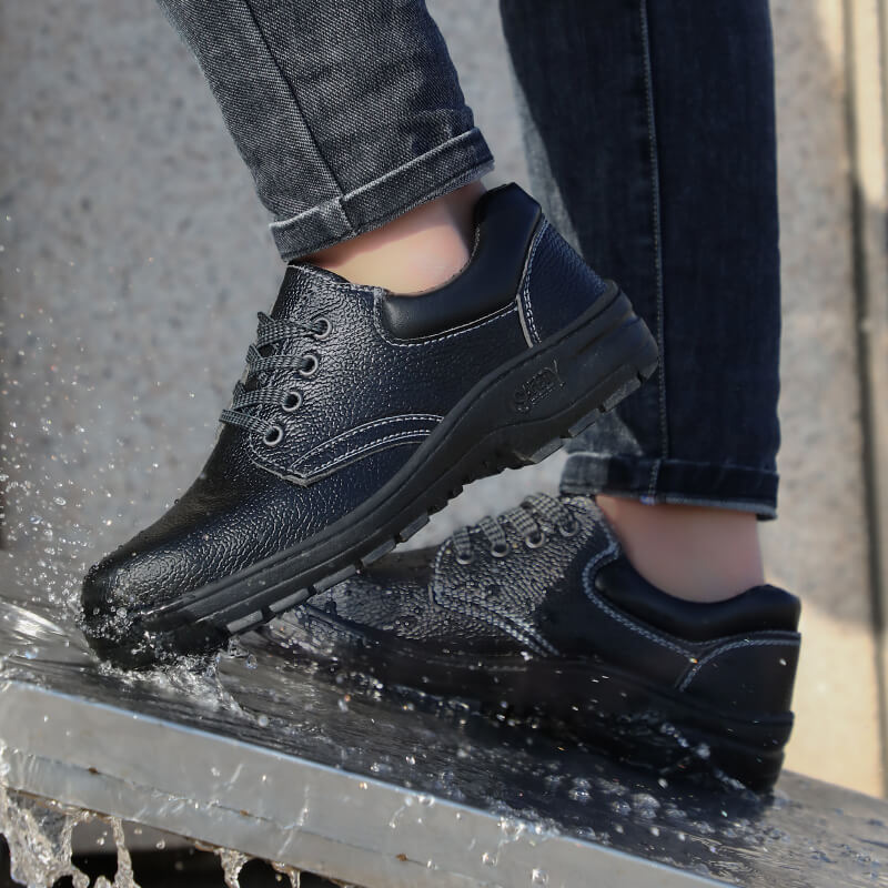 Waterproof Leather Work shoes Anti Smash Safety Shoes for Men