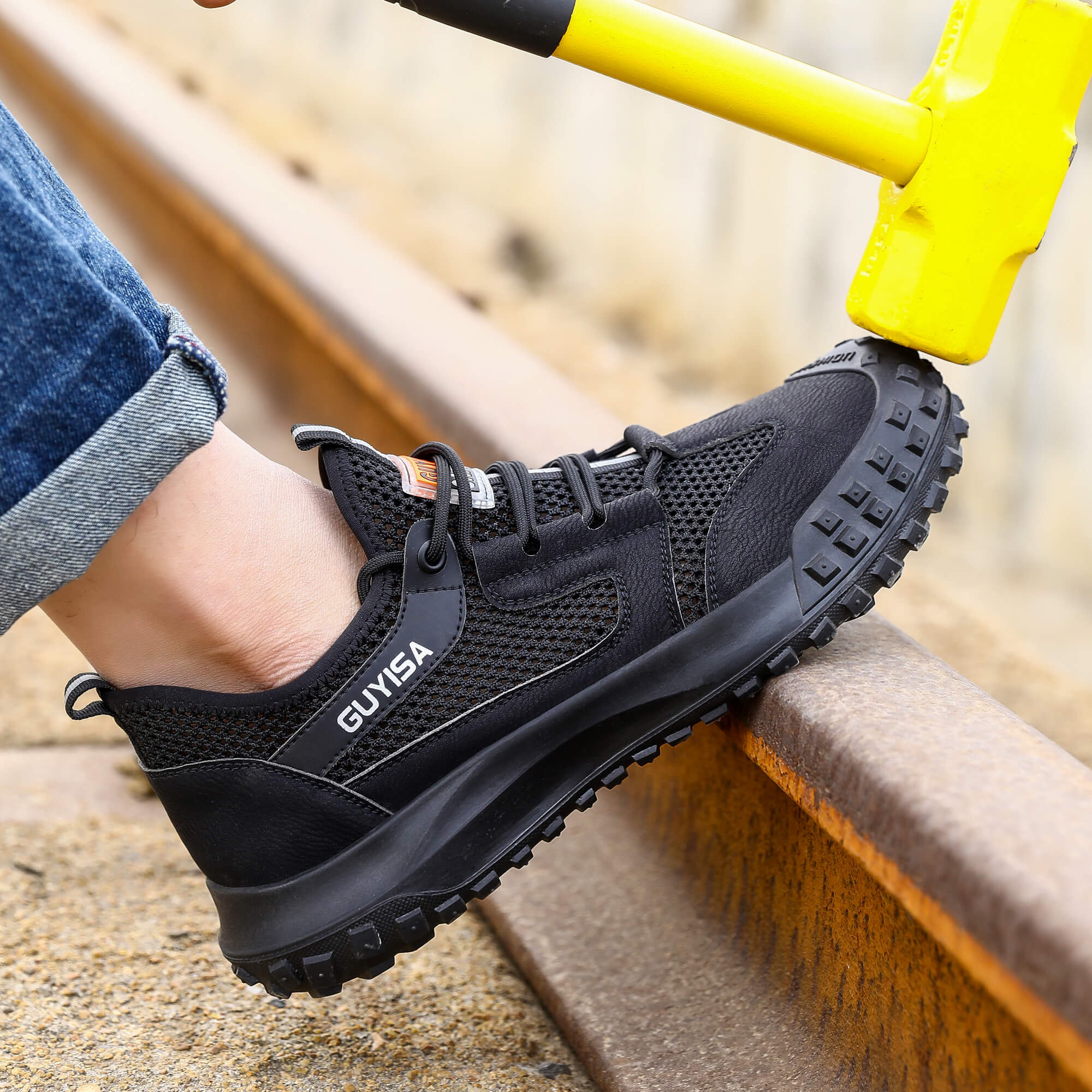 Men's safety shoes manufacturers direct European standard steel toe safety shoes