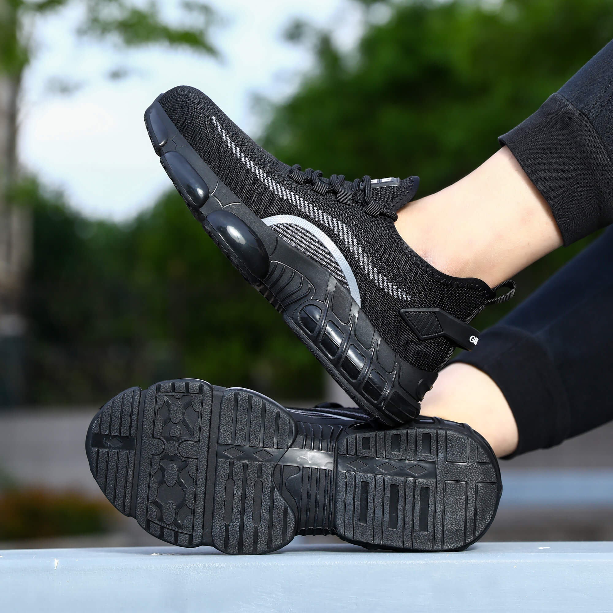 Factory direct safety shoes outdoor sports European standard steel toe safety shoes