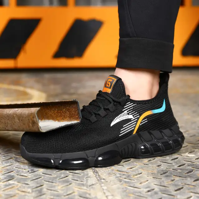 Factory direct safety shoes outdoor sports European standard steel toe safety shoes