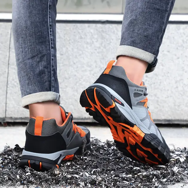 Summer safety shoes outdoor work insulation 10KV safety shoes