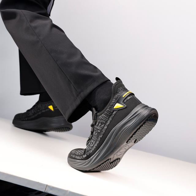 GUYISA  chef's shoes Non-slip SRC Black Fashion safety shoes