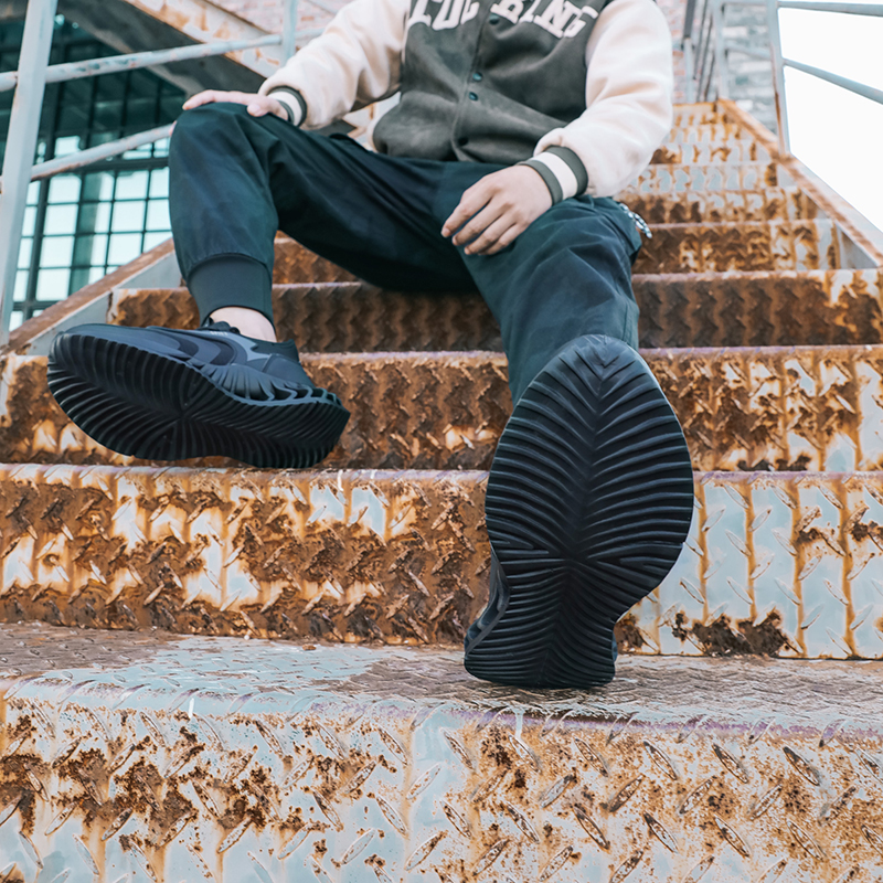 GUYISA Labor protection shoes with anti-smashing anti-piercing canvas and suede European standard steel toe caps