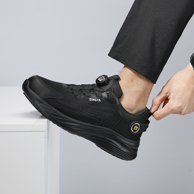 GUYISA Sports series black anti-slip SRC chef shoes