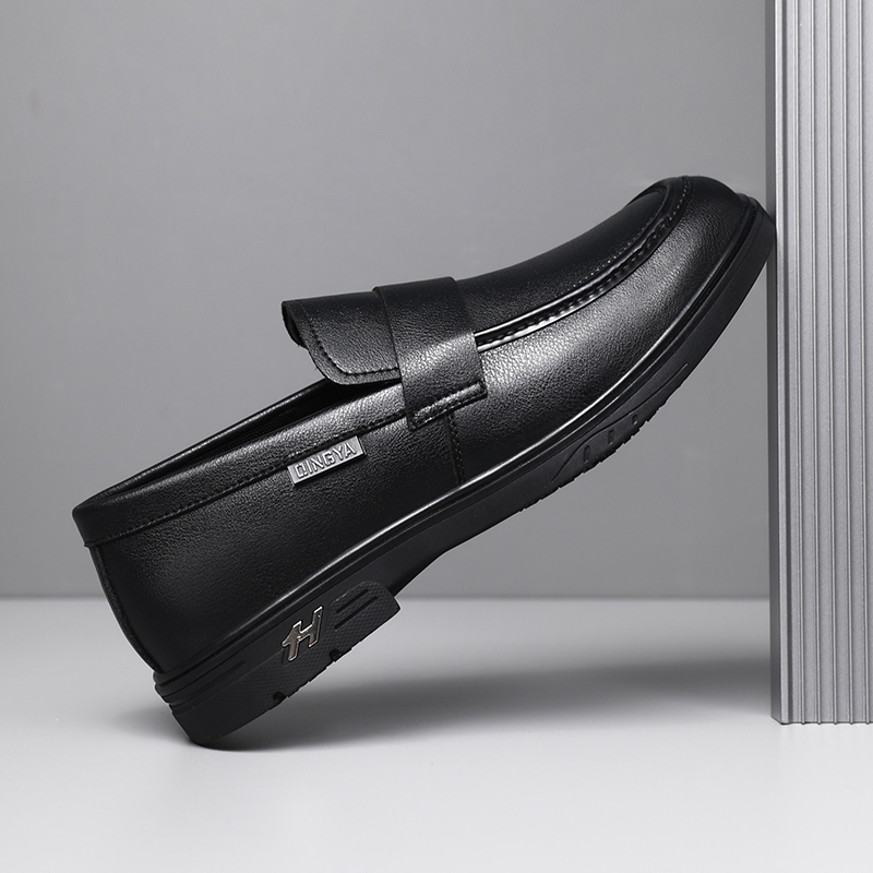 GUYISA  Black new sports series anti-slip SRC chef shoes