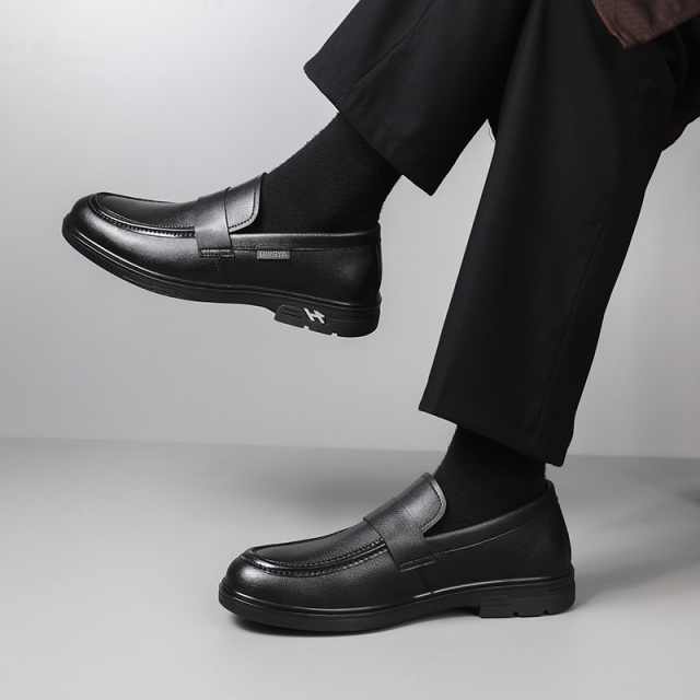 GUYISA  Black new sports series anti-slip SRC chef shoes