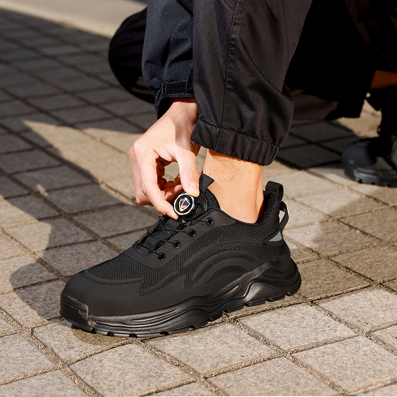 GUYISA  Black sports series lightweight European standard steel toe cap labor protection shoes