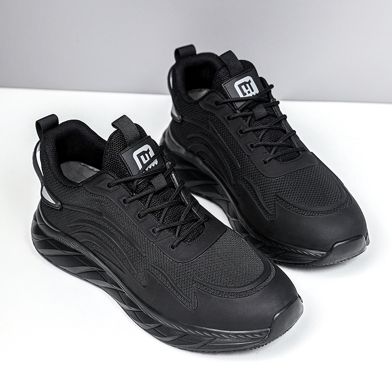 GUYISA  New black sports series anti-slip SRC solid MD sole chef shoes