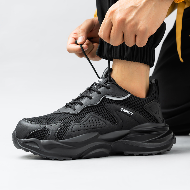 GUYISA   Sports series new black anti - smashing anti - piercing rubber - plastic sole safety shoes