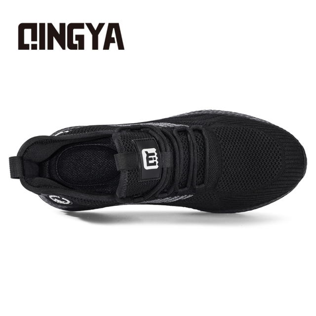 Qingya new style black sports series anti - slip SRC chef shoes