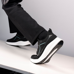 Qingya new style black sports series high - elastic sponge anti - slip SRC chef shoes