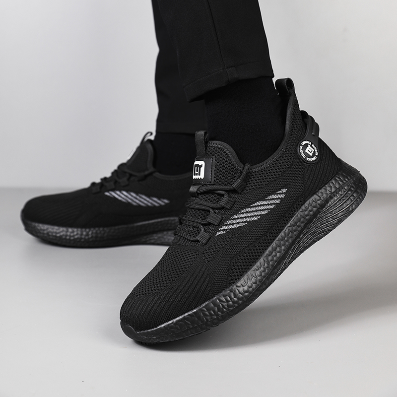Qingya new style black sports series anti - slip SRC chef shoes