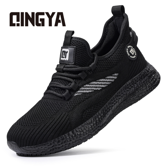 Qingya new style black sports series anti - slip SRC chef shoes