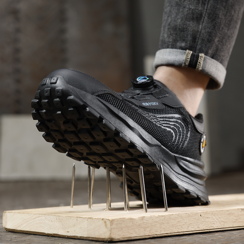 GUYISA  Black low - cut summer lightweight sports series ultra - fiber 10KV insulated anti - smash anti - puncture European standard fiberglass toe cap rubber - plastic sole safety shoes