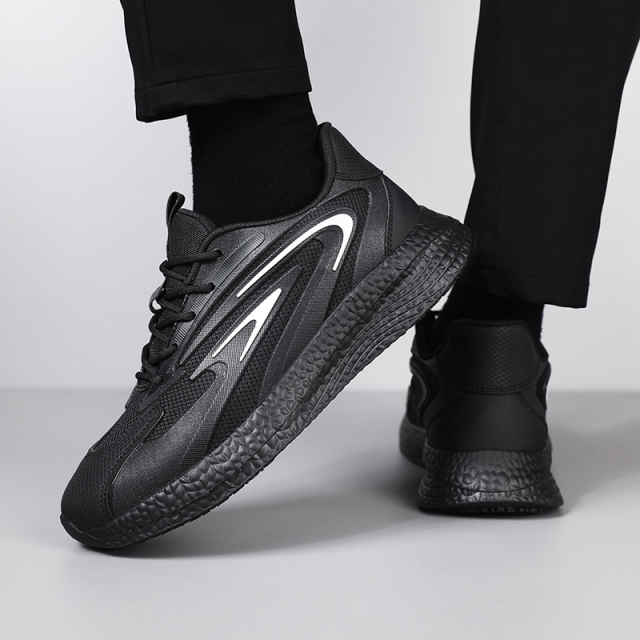 GUYISA   New black sports series anti - slip SRC solid MD sole chef shoes