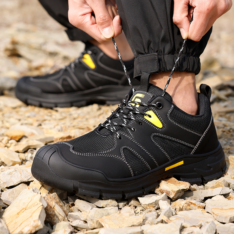 GUYISA  Hiking series black new anti - smashing anti - piercing European standard steel toe cap rubber sole safety shoes