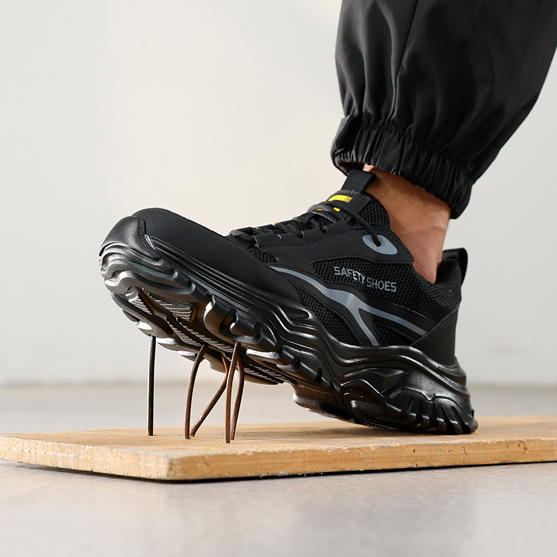 GUYISA  Black sports series European standard steel toe anti - smash anti - pierce foot protection shoes