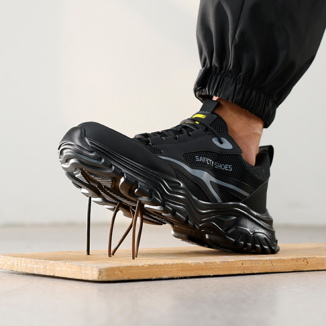 GUYISA  Black sports series European standard steel toe anti - smash anti - pierce foot protection shoes