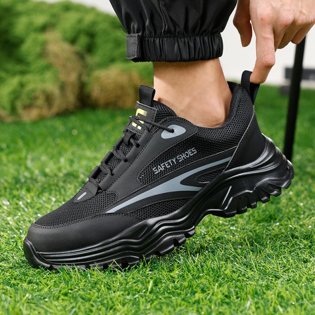 GUYISA  Black sports series European standard steel toe anti - smash anti - pierce foot protection shoes