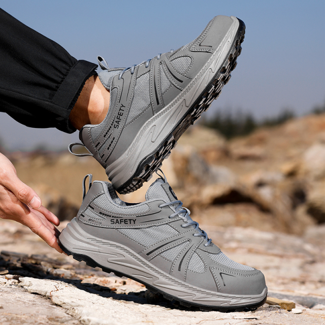 GUYISA  Gray leisure series European standard steel toe solid double - density polyurethane PU anti - smash anti - pierce safety shoes