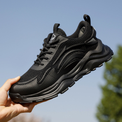 GUYISA  Black popular lightweight sports 10KV insulated European standard fiberglass toe cap anti - smash anti - pierce foot safety shoes