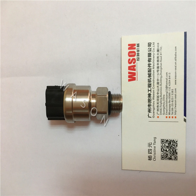 Excavator Electric Parts Low pressure sensor KM15-P02 KM15-P04  For SH350