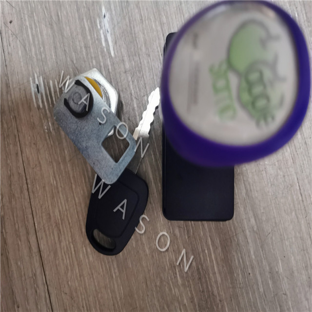 Excavator Spare Part  Cabin Door Lock Core  for DH55 DH60  In High Qaulity