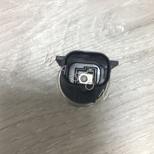 High Quality 6744-81-4010 4076930 Fuel Switch Pressure Sensor For PC200-8 Excavator
