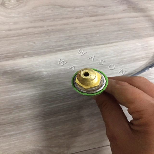 Pressure Sensor 106-0180  106-0180X02 20PS767-6 119-9985X01 For E320 Small Round Plug