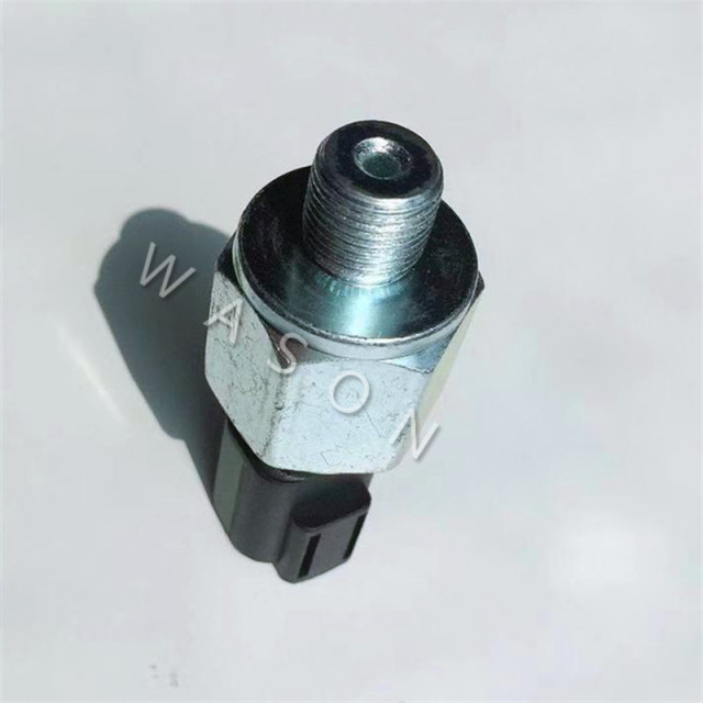 Excavator Oil Pressure Sensor  701-80591 70180591 701/80591 For JS210