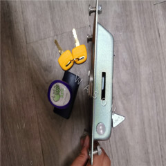 High Qaulity Hydraulic Pump Side Panel Door Lock  for EC210 EC240 EC290 EC360 EC460