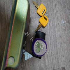High Qaulity Hydraulic Pump Side Panel Door Lock  for HD512 HD250 HD700/800